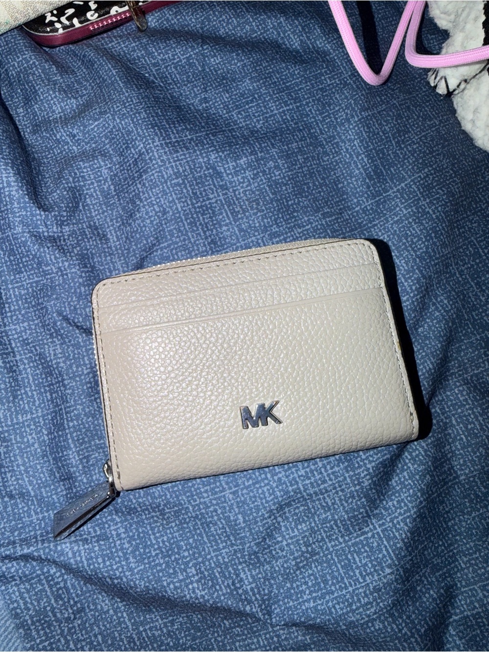 Michael Kors Pebbled Leather Zip Card Holder - Cream